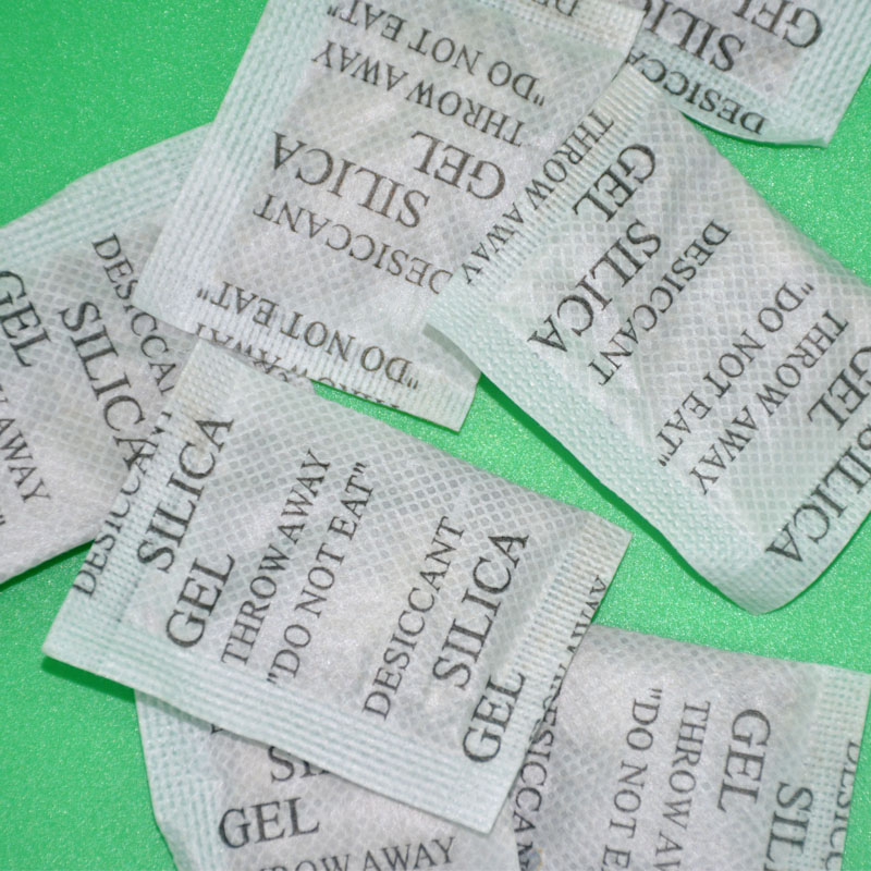 高效防潮劑 蒙脫石與交聯(lián)聚丙烯酸鈉復(fù)合 主動+被動雙重控濕 國際通用版2g